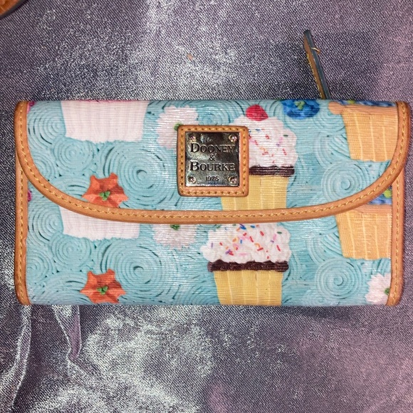 Dooney & Bourke Pastel Cupcake Tote with Matching Leather Wallet - Picture 4 of 5